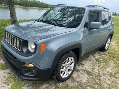 Used 2018 Jeep Renegade Latitude w/ UConnect 8.4 Nav Group