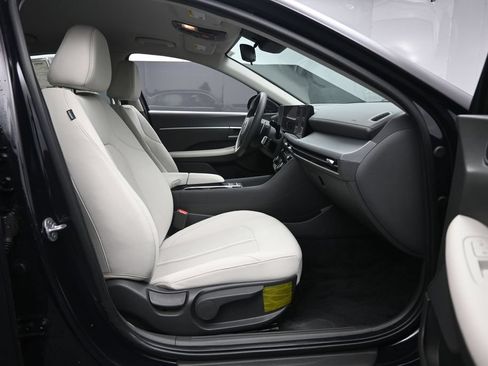Used 2024 Hyundai Sonata SEL FWD image 28