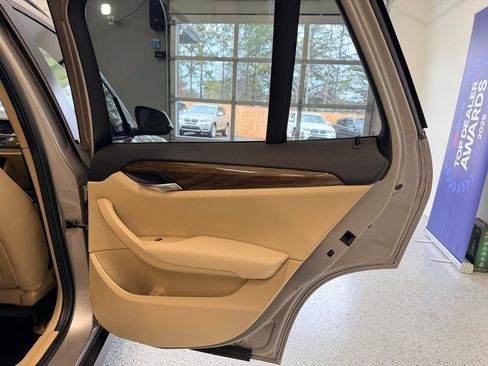 Used 2015 BMW X1 sDrive28i image 23