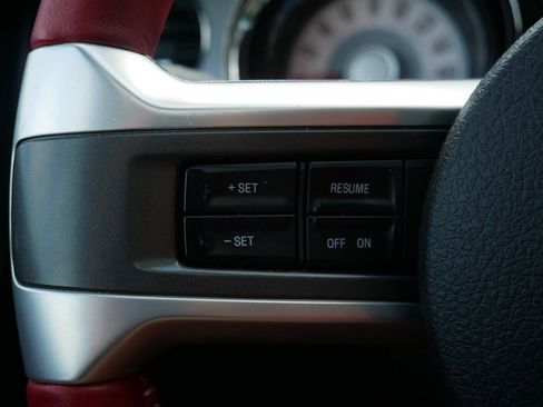 Used 2011 Ford Mustang GT Premium w/ 401A Rapid Spec Order Code RWD image 18