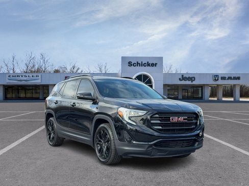 Used 2020 GMC Terrain SLT w/ Elevation Edition FWD image 1