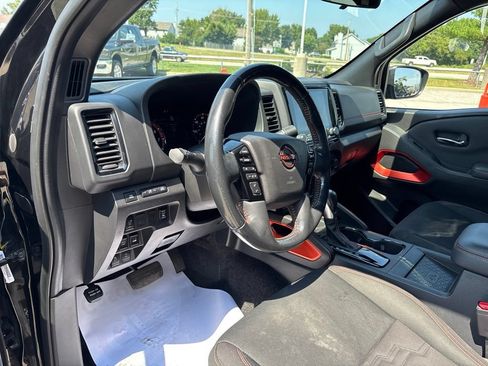 Used 2023 Nissan Frontier PRO-4X w/ Pro Convenience Package AWD/4WD image 32