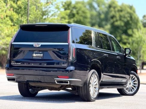 Used 2023 Cadillac Escalade ESV Premium Luxury AWD/4WD image 8