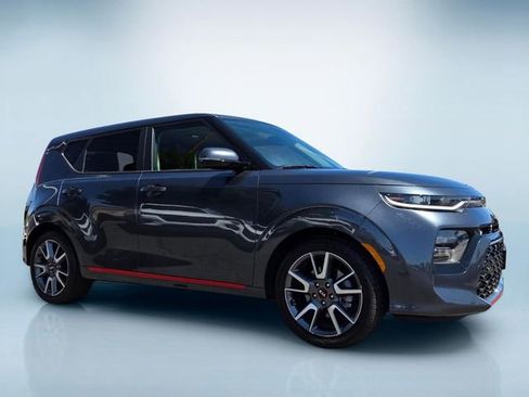 Used 2020 Kia Soul GT-Line Turbo FWD image 2