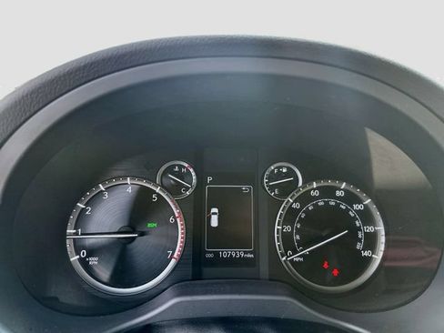 Used 2021 Lexus GX 460 Premium w/ Premium Package AWD/4WD image 13