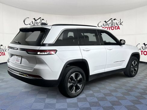 Used 2024 Jeep Grand Cherokee Limited 4xe AWD/4WD image 8