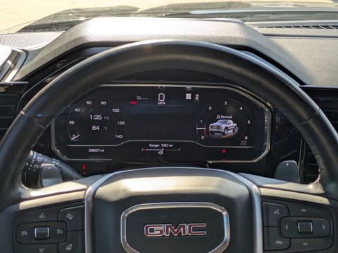 Used 2023 GMC Sierra 1500 SLT image 24