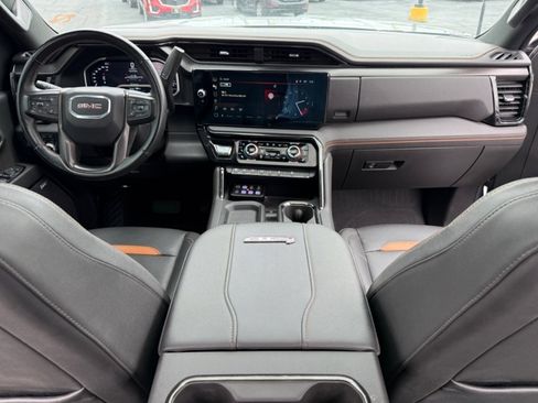 Used 2024 GMC Sierra 2500 AT4 w/ AT4 Premium Plus Package image 19
