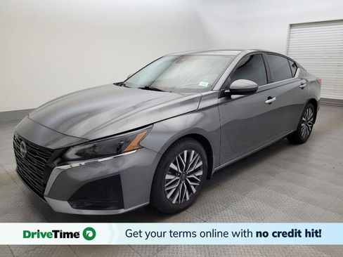 Used 2023 Nissan Altima 2.5 SV FWD image 1