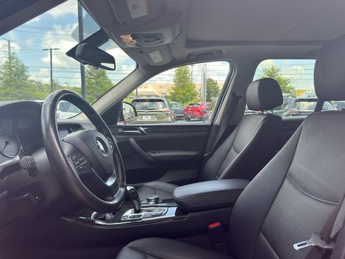 Used 2017 BMW X3 xDrive28i AWD/4WD image 9