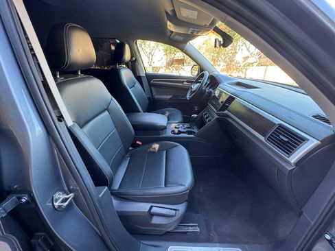 Used 2021 Volkswagen Atlas SE AWD/4WD image 33