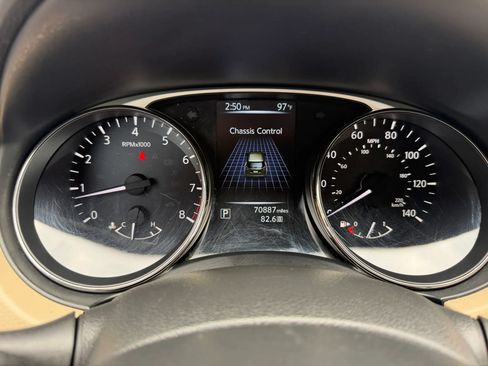 Used 2016 Nissan Rogue S FWD image 13