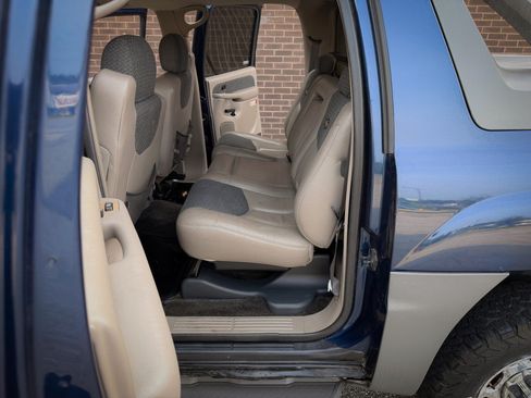 Used 2002 Chevrolet Avalanche 2500 AWD/4WD image 33