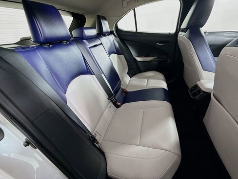 Certified 2020 Lexus UX 250h w/ Premium Package image 27