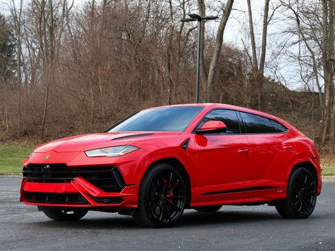 Used 2023 Lamborghini Urus S image 15