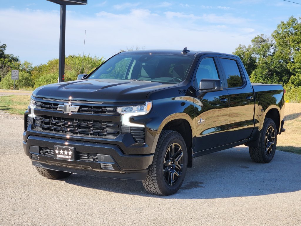 New 2026 Chevrolet Silverado 1500 RST AWD/4WD image 2