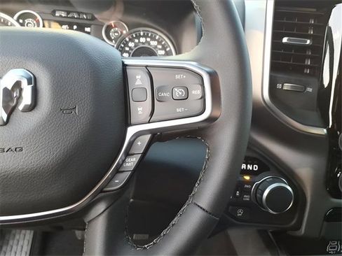 New 2026 RAM 1500 4x4 Crew Cab image 16