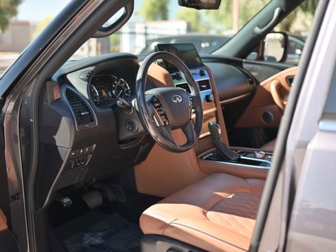 Used 2023 INFINITI QX80 Sensory w/ Cargo Package image 7