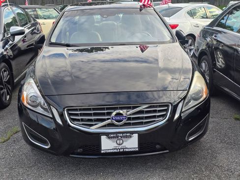 Used 2013 Volvo S60 T5 FWD image 3