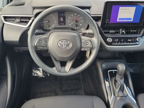 Used 2024 Toyota Corolla LE FWD image 12