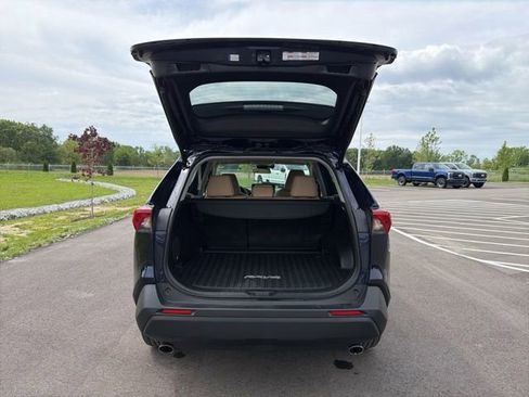 Used 2025 Toyota RAV4 XLE Premium w/ Weather Package AWD/4WD image 10