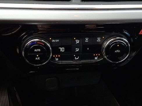 Used 2024 Chevrolet Trax LT w/ Driver Confidence Package image 26