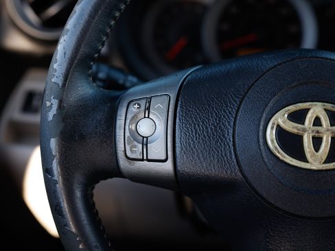 Used 2008 Toyota RAV4 Limited image 27