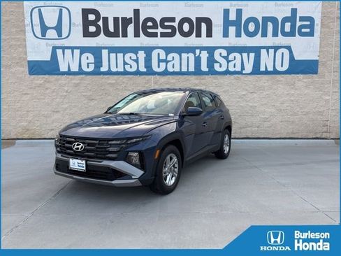 Used 2026 Hyundai Tucson SE FWD image 1