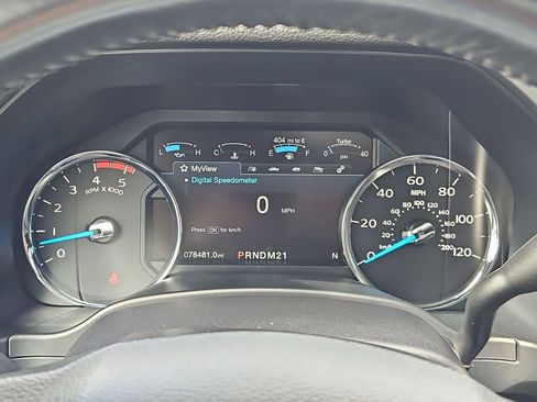 Used 2017 Ford F350 Platinum w/ Platinum Ultimate Package AWD/4WD image 15