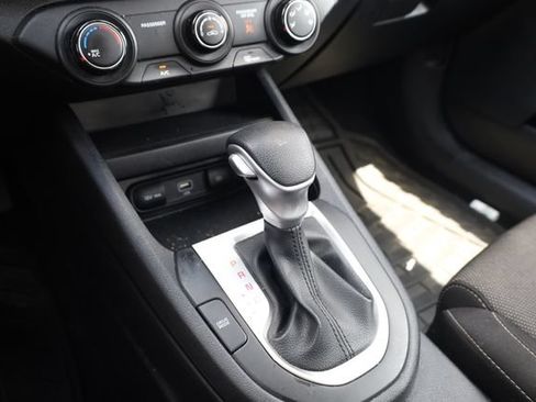 Used 2024 Kia Forte LXS FWD image 21