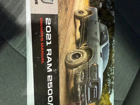 Used 2021 RAM 2500 Big Horn image 29