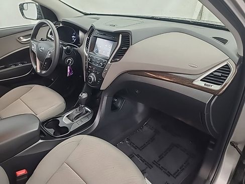 Used 2017 Hyundai Santa Fe Sport AWD/4WD image 14