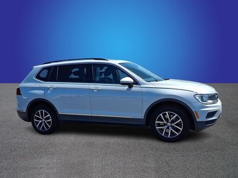 Used 2018 Volkswagen Tiguan S FWD image 4