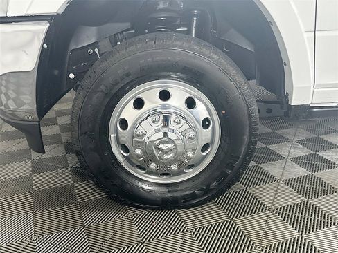 New 2026 RAM 3500 Longhorn image 17