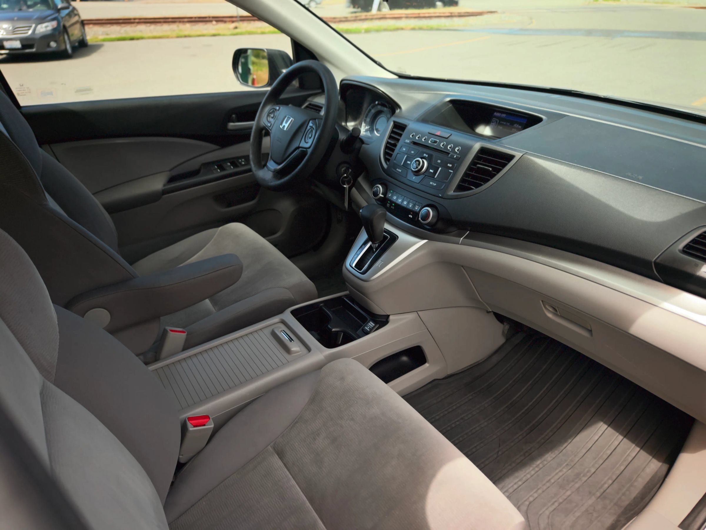 Used 2012 Honda CR-V LX image 27