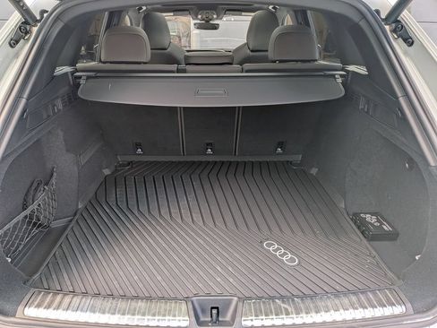 Used 2025 Audi Q5 Premium Plus w/ Premium Plus AWD/4WD image 32