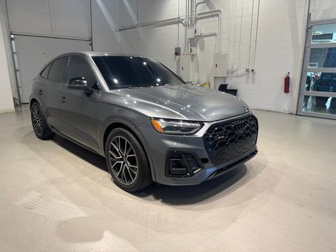 Used 2023 Audi SQ5 Prestige w/ Prestige Package AWD/4WD image 7