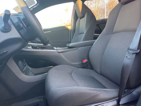 Used 2025 Subaru Solterra Premium image 10