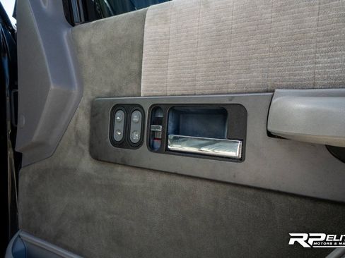 Used 1994 Chevrolet Silverado 1500 2WD Regular Cab image 72
