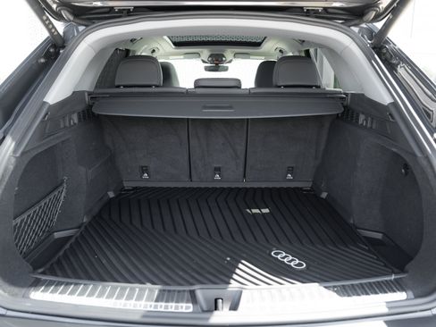 Certified 2025 Audi Q5 Premium Plus w/ Premium Plus AWD/4WD image 30