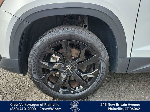 Used 2022 Volkswagen Taos SE w/ Driver Assistance Package image 20