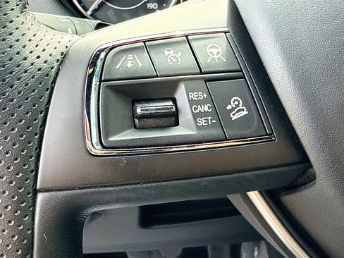 Used 2023 Maserati Levante GT AWD/4WD image 38