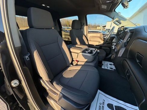 Used 2021 Chevrolet Silverado 1500 Custom Trail Boss image 34