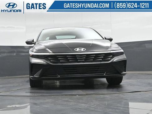 New 2026 Hyundai Elantra SEL Sport Premium FWD image 41