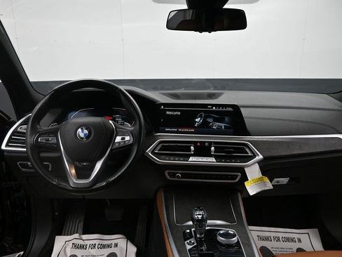 Used 2023 BMW X5 xDrive40i w/ Premium Package AWD/4WD image 12