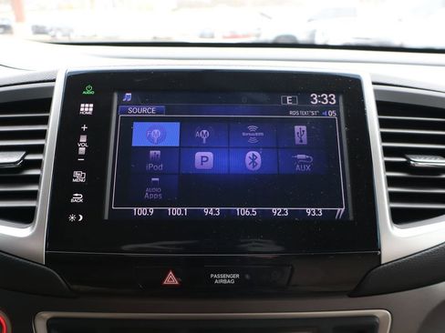 Used 2016 Honda Pilot EX image 16