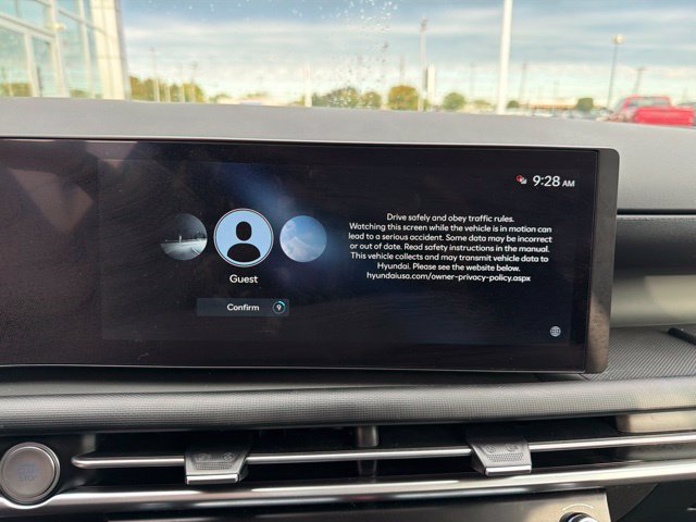 Used 2026 Hyundai Tucson SE FWD image 18