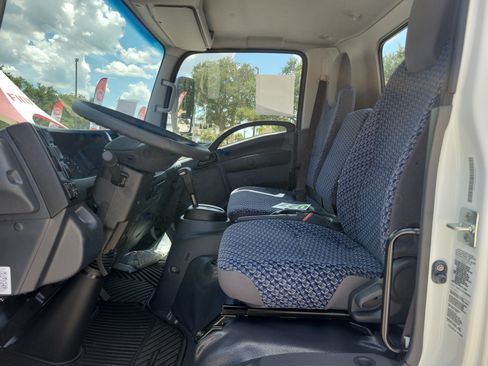 Used 2026 Isuzu NPR RWD image 6