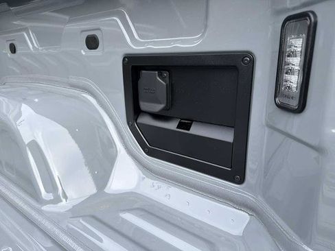 New 2026 GMC Sierra EV Elevation image 27