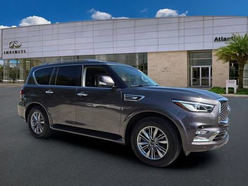 Certified 2022 INFINITI QX80 Luxe w/ Cargo Package AWD/4WD image 2